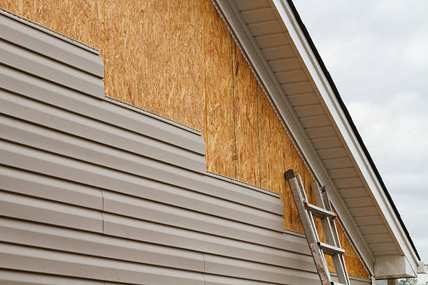 24/7 Emergency Storm Damage Siding Repair experts in Lakeville, OH
